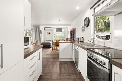 Photo of property in 3/13 Duart Road, Havelock North, 4130