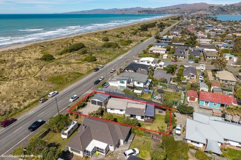 Photo of property in 464 Marine Parade, South New Brighton, Christchurch, 8062