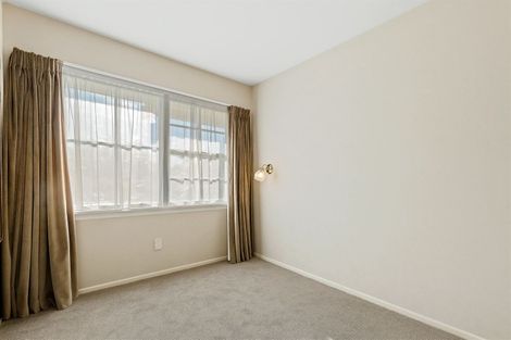 Photo of property in 5 Dalefield Drive, Cashmere, Christchurch, 8022