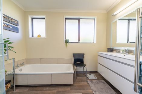 Photo of property in 16 Shere Street, Pleasant Point, 7903