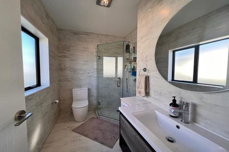 Photo of property in 11 Whakapono Road, Pukekohe, 2120