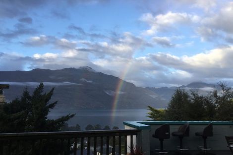 Photo of property in 18 Dart Place, Fernhill, Queenstown, 9300