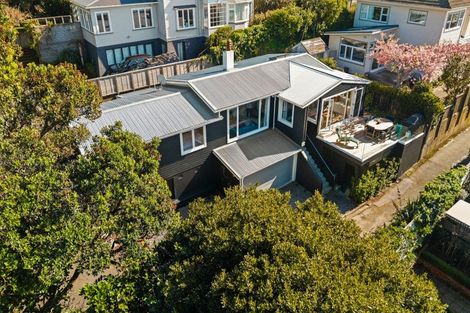 Photo of property in 33 Wade Street, Wadestown, Wellington, 6012