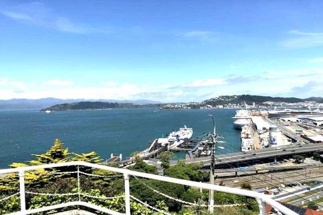 Photo of property in 129 Barnard Street, Wadestown, Wellington, 6012