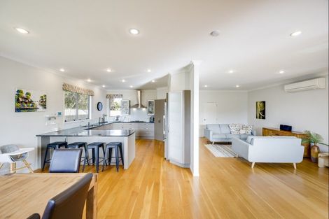 Photo of property in 154b Avondale Road, Greenmeadows, Napier, 4112