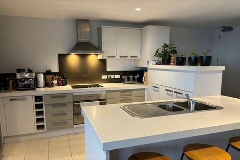 Photo of property in Bella Vista, 2b/84 Gunner Drive, Te Atatu Peninsula, Auckland, 0610