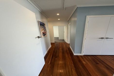 Photo of property in 19 Rame Road, Greenhithe, Auckland, 0632