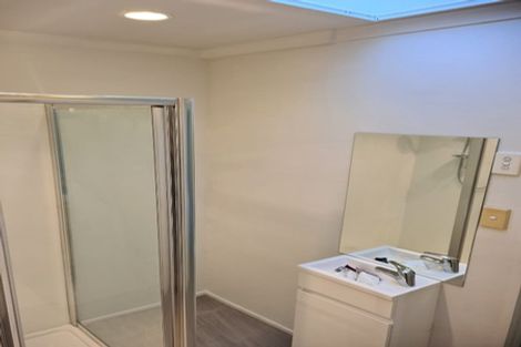 Photo of property in 7/5 Keeling Road, Henderson, Auckland, 0612