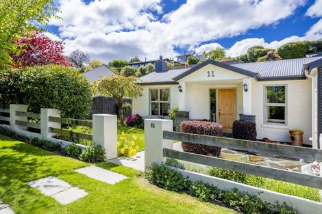 Photo of property in 11 Mcdonnell Road, Arrowtown, 9302