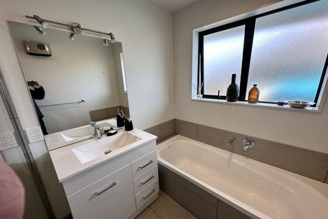 Photo of property in 34 Headley Drive, Lower Shotover, Queenstown, 9304