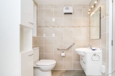 Photo of property in 14 Brough Street, Palmerston, 9430