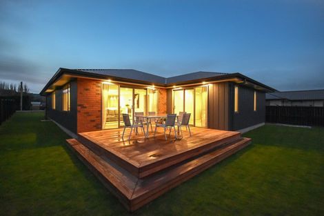 Photo of property in 147 Wingatui Road, Mosgiel, 9024