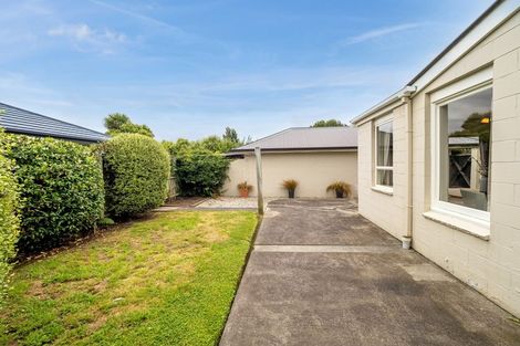 Photo of property in 73a Somerfield Street, Somerfield, Christchurch, 8024
