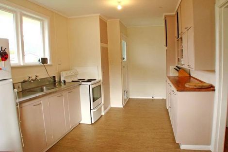 Photo of property in 54 Bird Grove, Stokes Valley, Lower Hutt, 5019