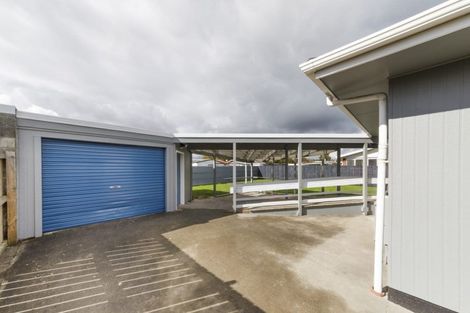 Photo of property in 42 Robinson Crescent, Westbrook, Palmerston North, 4412
