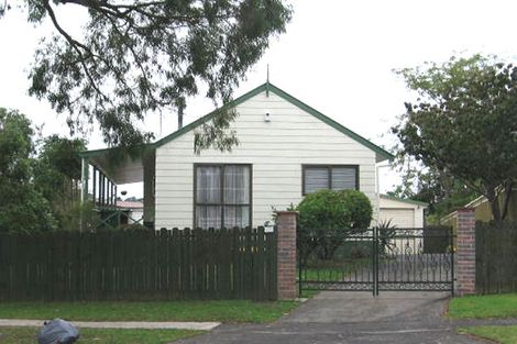 Photo of property in 19 Urlich Drive, Ranui, Auckland, 0612