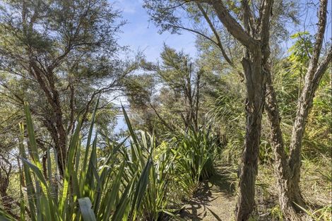 Photo of property in 30 Ruataniwha Drive, Collingwood, 7073