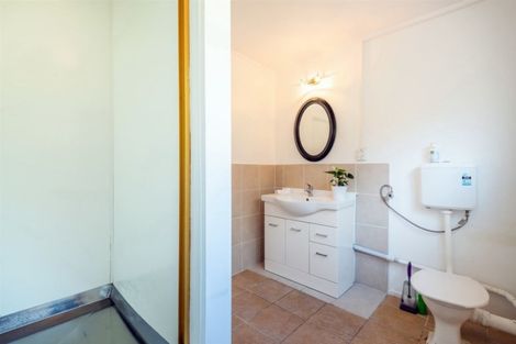 Photo of property in 14 Calman Place, Chatswood, Auckland, 0626
