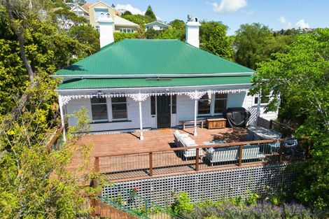 Photo of property in 14 Bangor Terrace, Kew, Dunedin, 9012