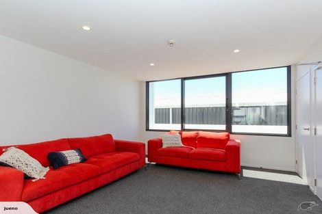 Photo of property in 8/86 Hurlstone Drive, Waiwhakaiho, New Plymouth, 4312