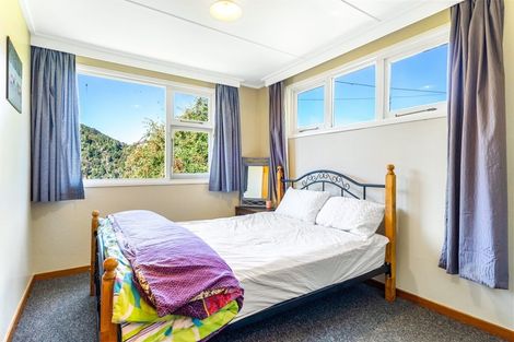 Photo of property in 24 Tui Terrace, Waipori Falls, Outram, 9073