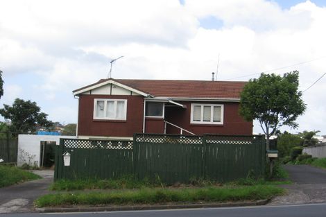 Photo of property in 71 Glenview Road, Glen Eden, Auckland, 0602