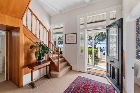 Photo of property in 42 King Edward Parade, Devonport, Auckland, 0624