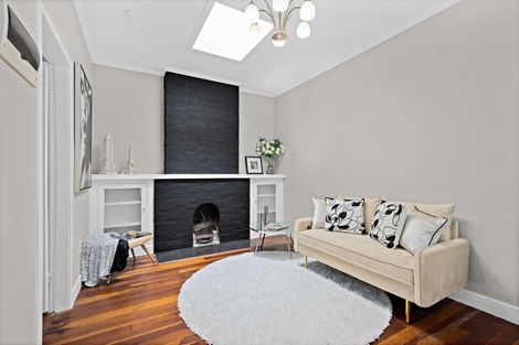 Photo of property in 3/2 Railway Street, Newmarket, Auckland, 1023