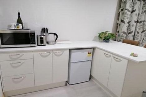 Photo of property in 76 Ferndown Avenue, Papatoetoe, Auckland, 2025