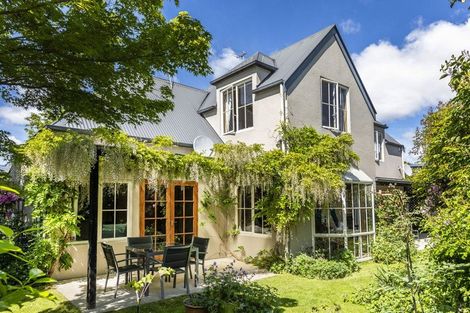 Photo of property in 1/26 Strowan Road, Strowan, Christchurch, 8052