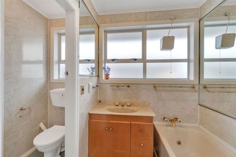 Photo of property in 61 Boston Avenue, Hornby, Christchurch, 8042