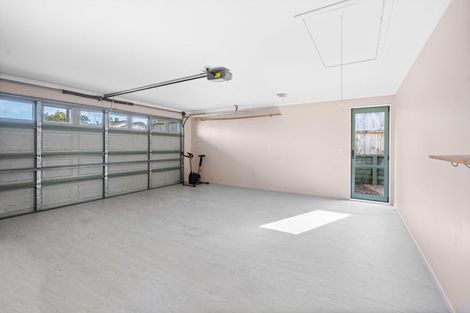 Photo of property in 24 Tauranga Place, Orewa, 0931