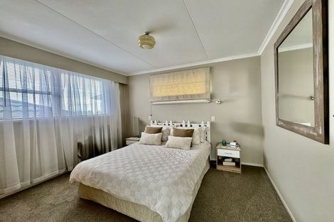 Photo of property in 21 Tamar Street, South Hill, Oamaru, 9400