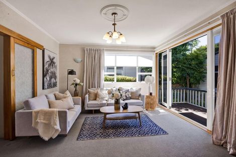 Photo of property in 11 George Street, Lower Vogeltown, New Plymouth, 4310