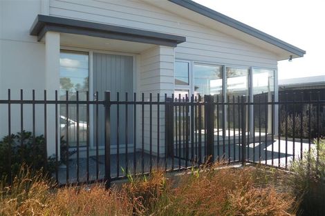Photo of property in 1/97 Packe Street, Edgeware, Christchurch, 8013