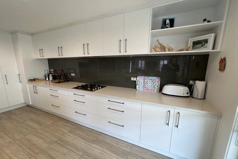 Photo of property in 12 Glen Wallace Road, Waipu, 0510