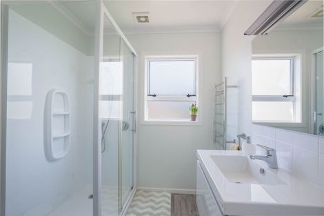 Photo of property in 7 Kempton Place, Richmond Heights, Taupo, 3330