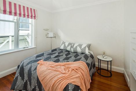 Photo of property in 17 Ponsonby Road, Karori, Wellington, 6012