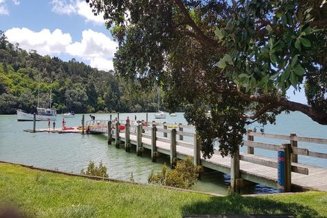 Photo of property in 8/3 Orwell Road, Greenhithe, Auckland, 0632