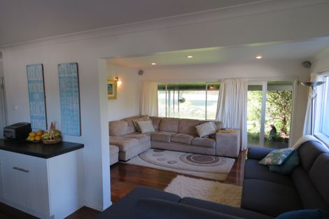 Photo of property in 12 Deeming Road, Okiato, Russell, 0272