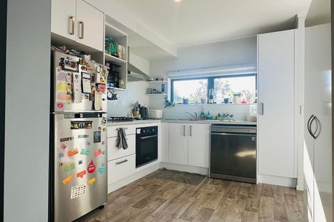 Photo of property in 95 Battalion Drive, Papakura, 2110