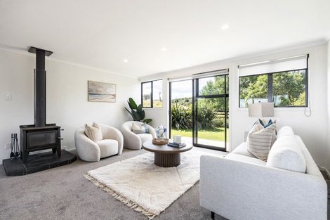 Photo of property in 787 Dover Road, Okato, New Plymouth, 4374