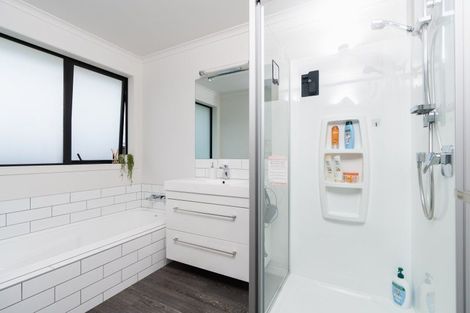 Photo of property in 6 Silverview Place, Mosgiel, 9024