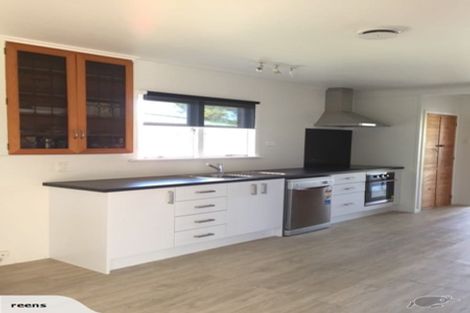 Photo of property in 28 Otuhiwai Crescent, Tikipunga, Whangarei, 0112