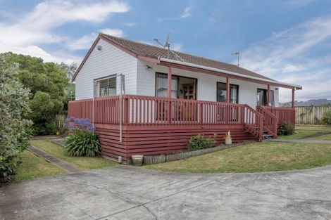 Photo of property in 33a Rosewood Place, Paraparaumu, 5032