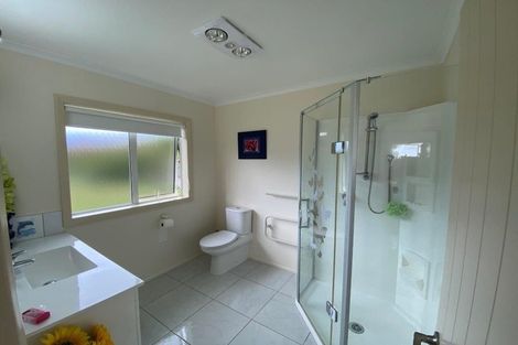 Photo of property in 12 Poplar Lane, Collingwood, 7073