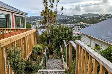 Photo of property in 152 Coromandel Street, Newtown, Wellington, 6021