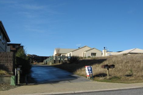 Photo of property in 87 Kings Drive, Wanaka, 9305