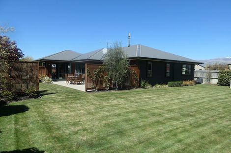 Photo of property in 6 Sherwin Avenue, Albert Town, Wanaka, 9305