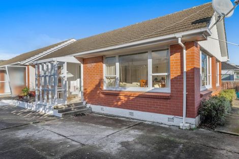 Photo of property in 71a Wai-iti Crescent, Woburn, Lower Hutt, 5010